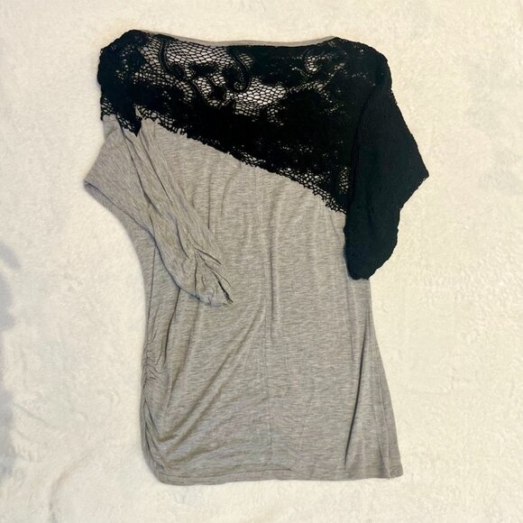 Daytrip, Gray & Black Lace Half-Sleeve Top, Size XS - Picture 4 of 12